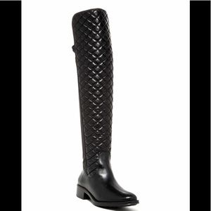 🔥🔥Andre Assous waterproof over-the-knee boot.
